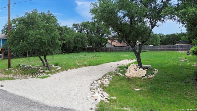 458 Gemini, Canyon Lake, TX 78133