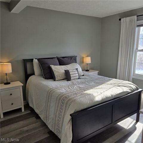 8104 Puritan Drive 52-C, Mentor, OH 44060