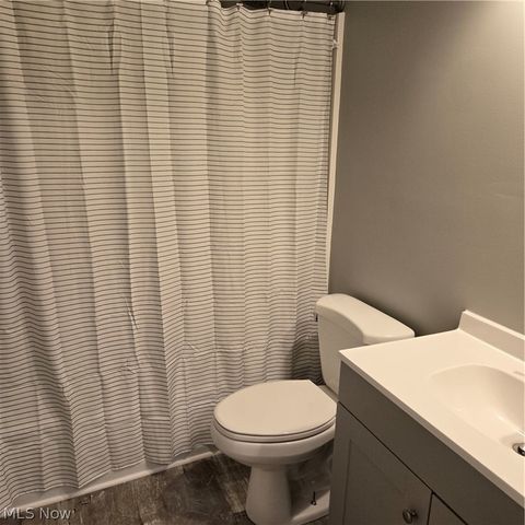 8104 Puritan Drive 52-C, Mentor, OH 44060