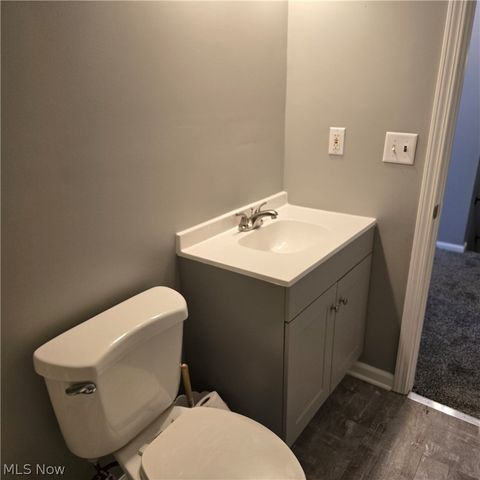 8104 Puritan Drive 52-C, Mentor, OH 44060