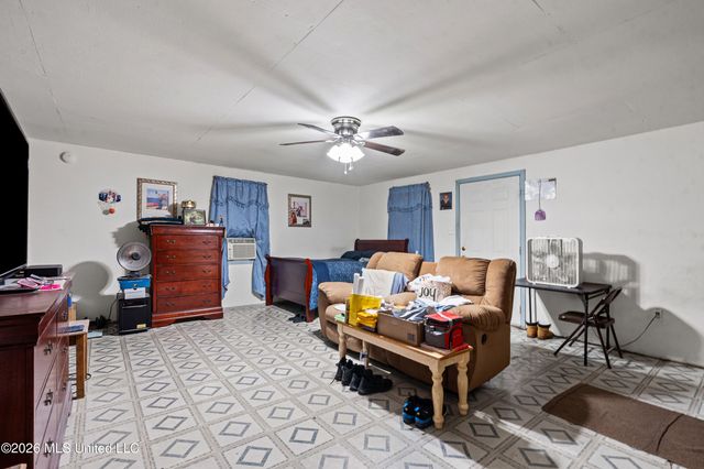 1615 Mcingvale Road, Hernando, MS 38632