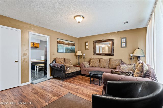 1615 Mcingvale Road, Hernando, MS 38632