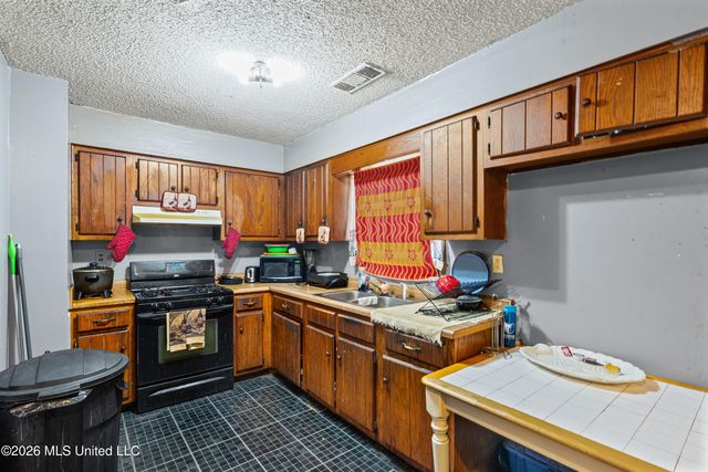 1615 Mcingvale Road, Hernando, MS 38632