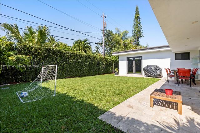 1549 Zuleta Ave, Coral Gables, FL 33146
