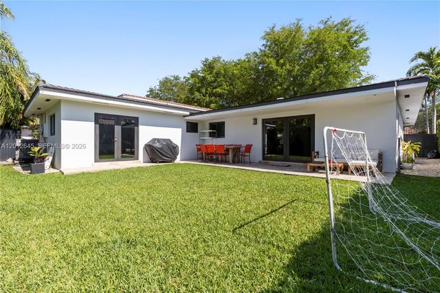 1549 Zuleta Ave, Coral Gables, FL 33146