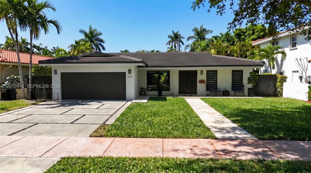 1549 Zuleta Ave, Coral Gables, FL 33146