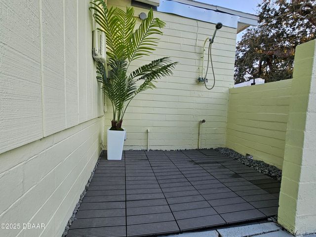 62 River Shore Drive, Ormond Beach, FL 32176