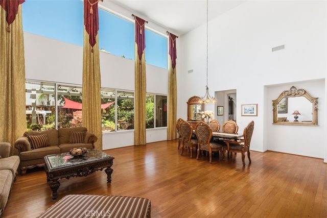 35982 Murano Street, Murrieta, CA 92562