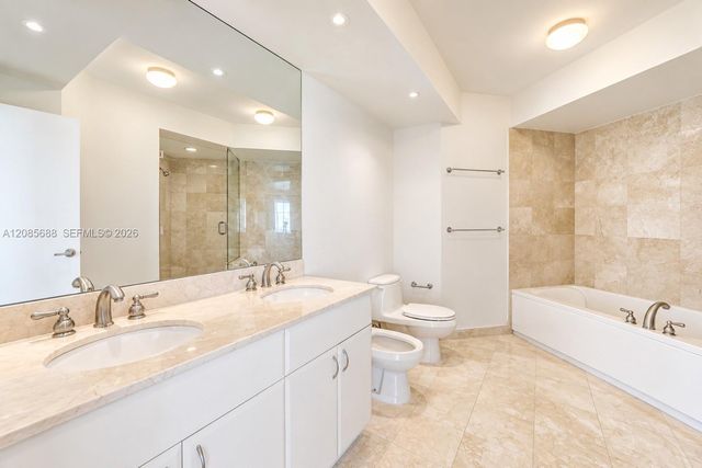 6365 Collins Avenue 3403, Miami Beach, FL 33141