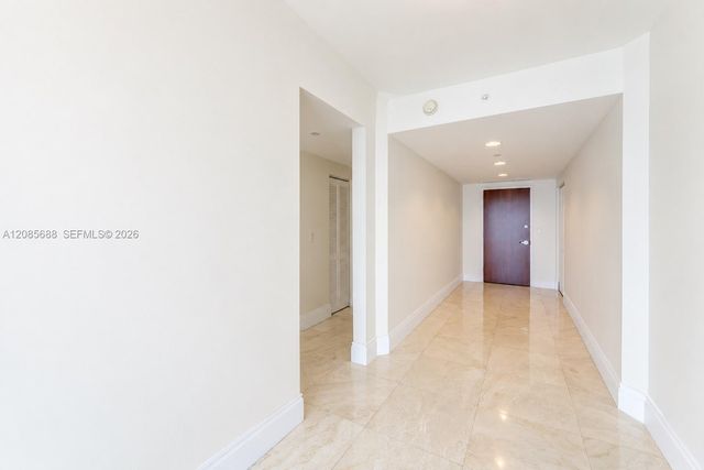 6365 Collins Avenue 3403, Miami Beach, FL 33141