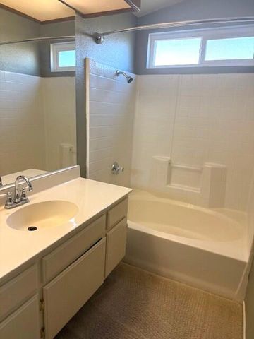 9676 Del Ray Lane, Desert Hot Springs, CA 92240