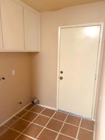 9676 Del Ray Lane, Desert Hot Springs, CA 92240