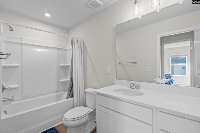 2016 Day Lily Way, Elgin, SC 29045