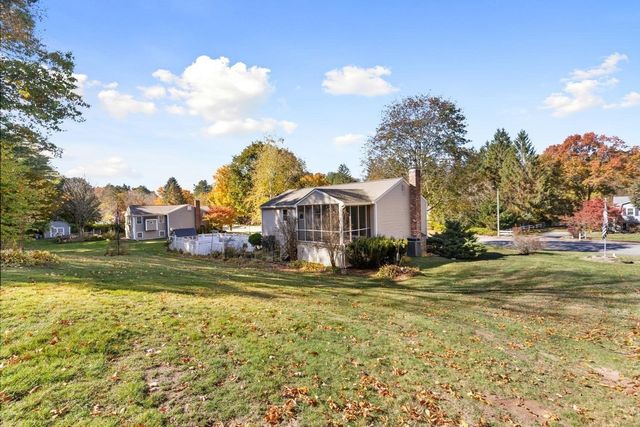 111 Simpson Rd, Marlborough, MA 01752
