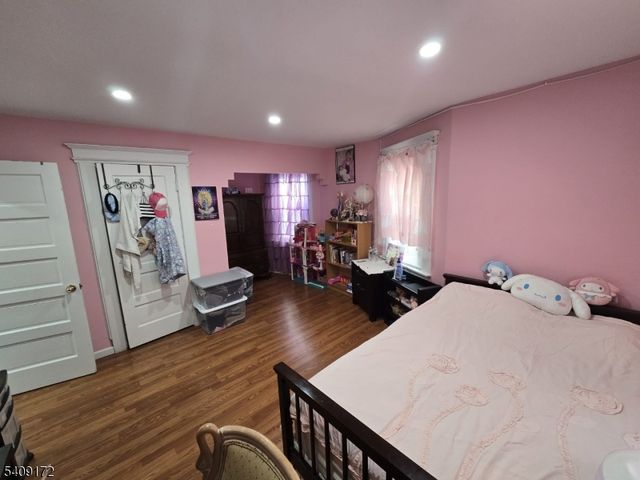 20 Telford St, East Orange City, NJ 07018