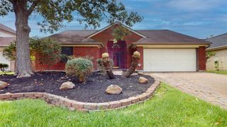 16002 Constitution Lane, Friendswood, TX 77546
