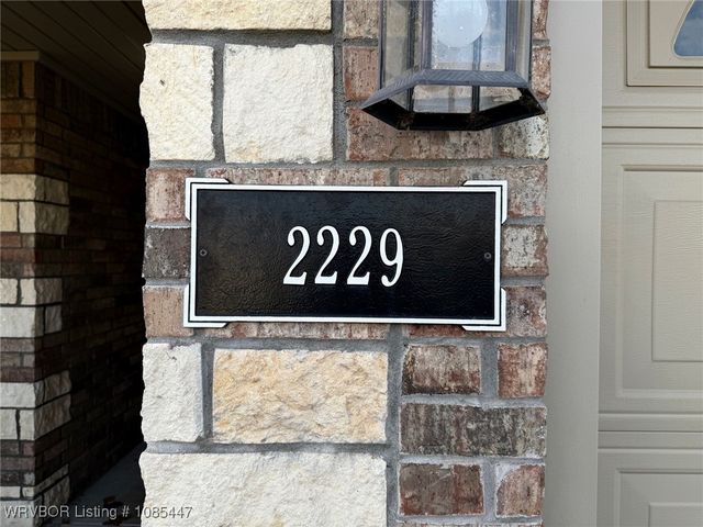 2229 Regency Lane, Barling, AR 72923