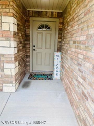 2229 Regency Lane, Barling, AR 72923