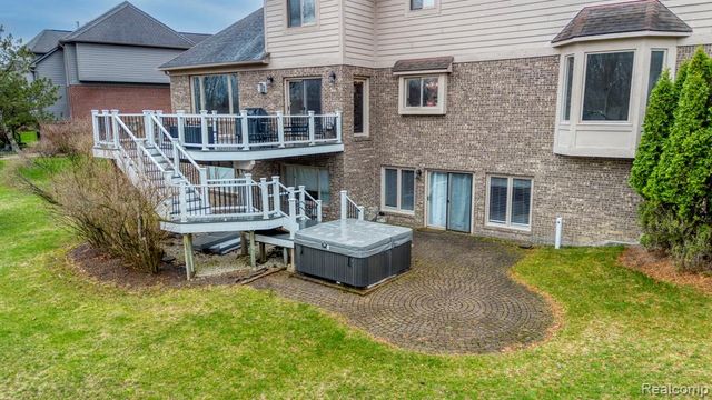 3772 Fawn Drive, Rochester, MI 48306