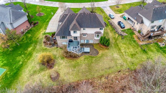 3772 Fawn Drive, Rochester, MI 48306