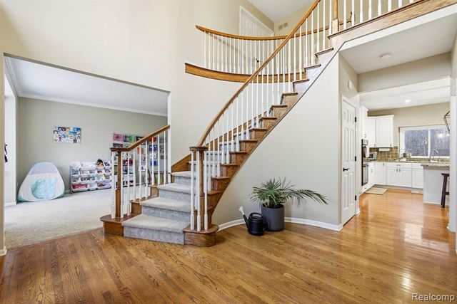 3772 Fawn Drive, Rochester, MI 48306