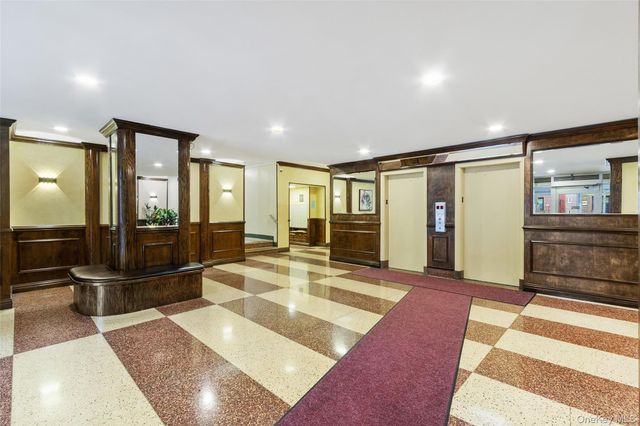 39-65 52nd Streets 5N, Woodside, NY 11377