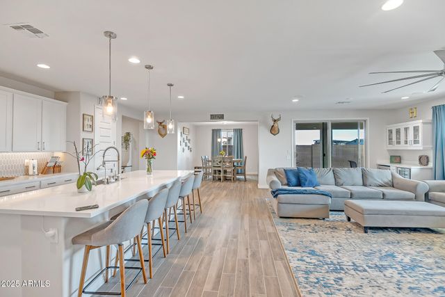 13965 W MARIPOSA GRANDE --, Surprise, AZ 85387