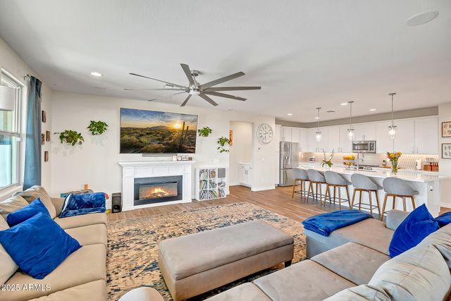 13965 W MARIPOSA GRANDE --, Surprise, AZ 85387