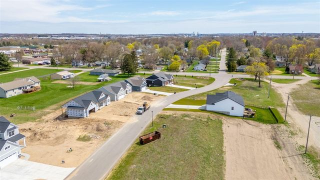 10038 Strawberry Lane, Zeeland, MI 49464