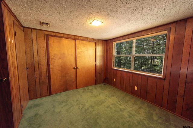 407 Kings Country Blvd, Scroggins, TX 75480