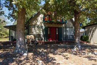 407 Kings Country Blvd, Scroggins, TX 75480