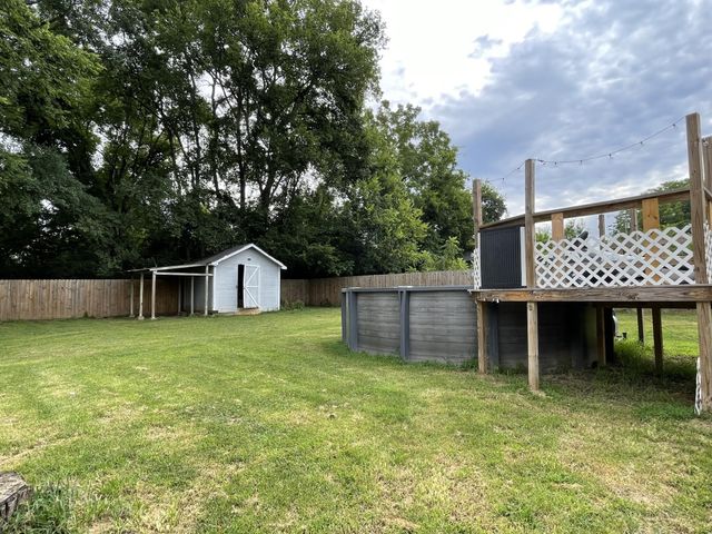 109 Ellis Drive, Rossville, GA 30741