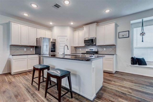 32963 Ruthie Dean Drive, Brookshire, TX 77423