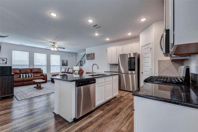 32963 Ruthie Dean Drive, Brookshire, TX 77423
