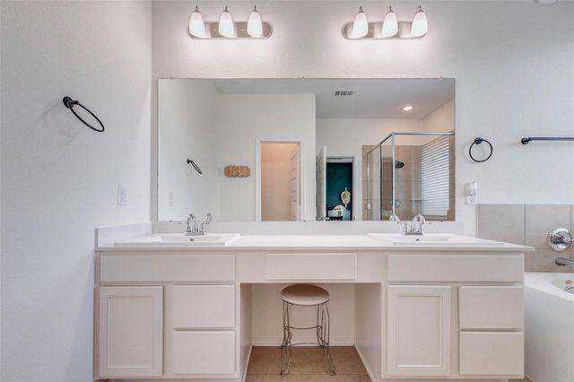 32963 Ruthie Dean Drive, Brookshire, TX 77423
