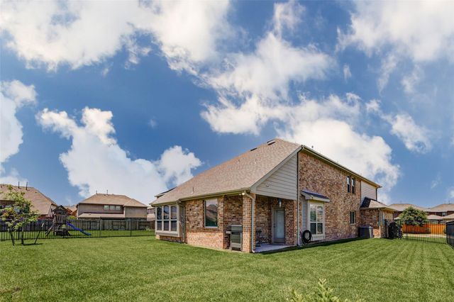 32963 Ruthie Dean Drive, Brookshire, TX 77423