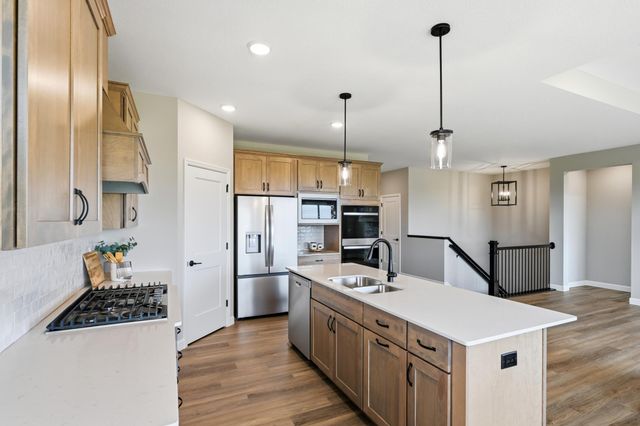 4617 89th Street NE, Monticello, MN 55362