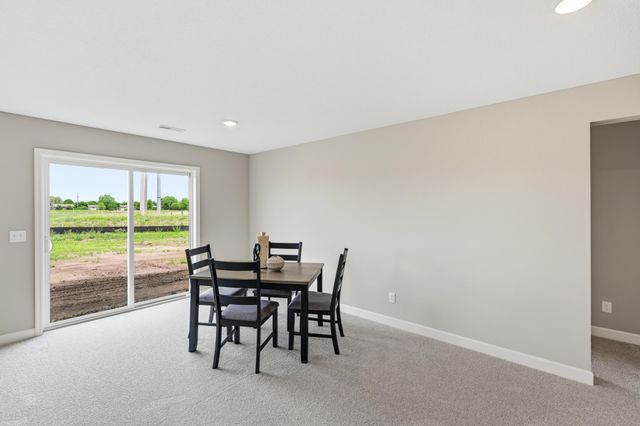 4617 89th Street NE, Monticello, MN 55362