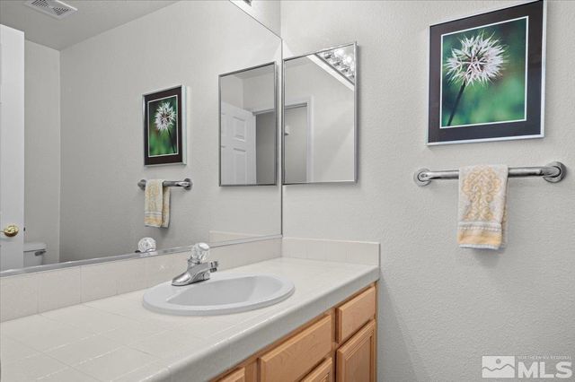 15524 Quicksilver Drive, Reno, NV 89511