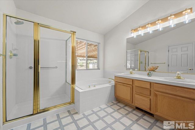 15524 Quicksilver Drive, Reno, NV 89511