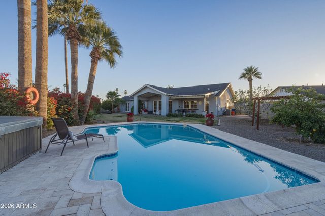 1970 E DUKE Drive, Tempe, AZ 85283