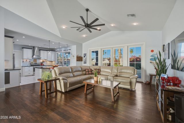 1970 E DUKE Drive, Tempe, AZ 85283