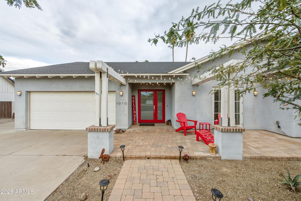 1970 E DUKE Drive, Tempe, AZ 85283