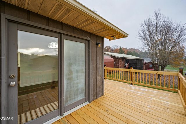 1405 Cherokee Drive, Sevierville, TN 37862