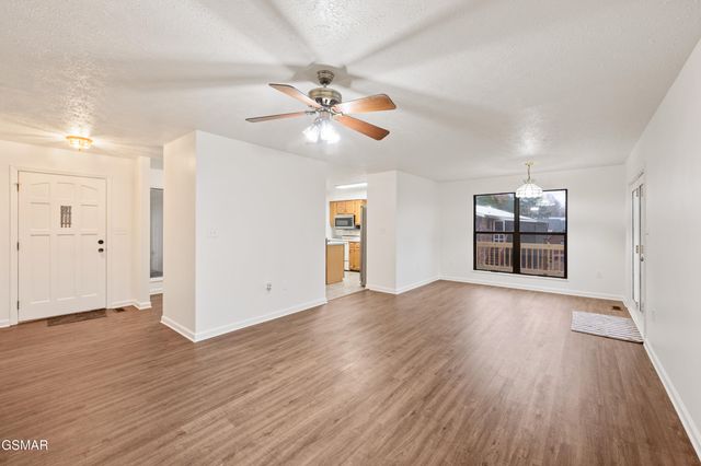 1405 Cherokee Drive, Sevierville, TN 37862