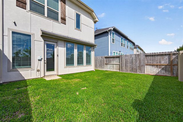 5703 Foggy Vine Court, Fulshear, TX 77441
