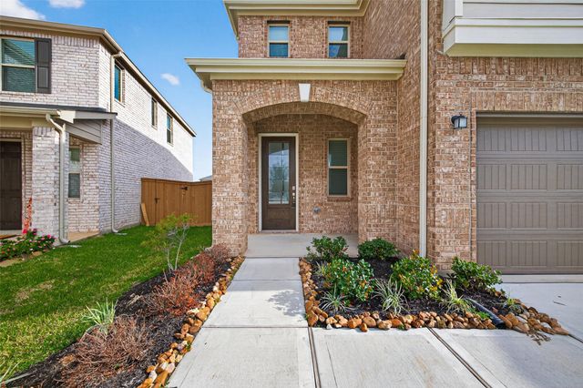 8110 Shelter Bay Lane, Cypress, TX 77433