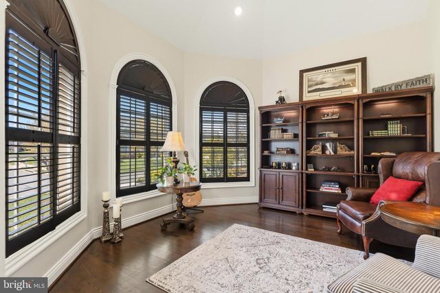 8306 ROXBOROUGH LOOP, Gainesville, VA 20155