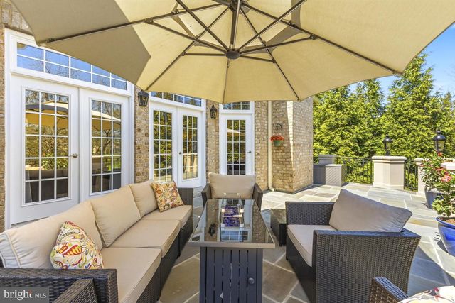 8306 ROXBOROUGH LOOP, Gainesville, VA 20155
