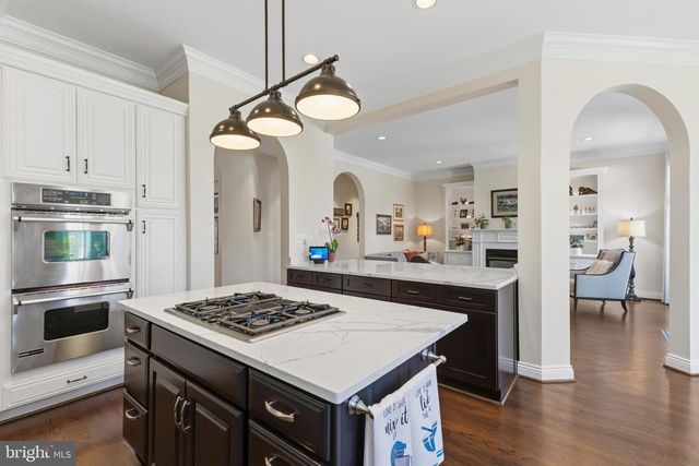 8306 ROXBOROUGH LOOP, Gainesville, VA 20155